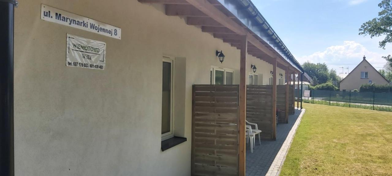Willa Wieniotowo Apartamenty Przy Lesie I Plazy Ap Am Wald Und Strand Ustronie Morskie Extérieur photo