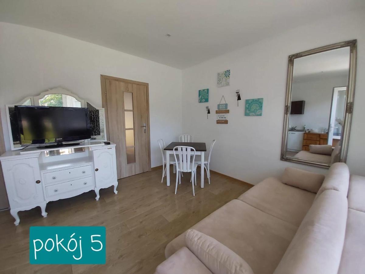 Willa Wieniotowo Apartamenty Przy Lesie I Plazy Ap Am Wald Und Strand Ustronie Morskie Extérieur photo