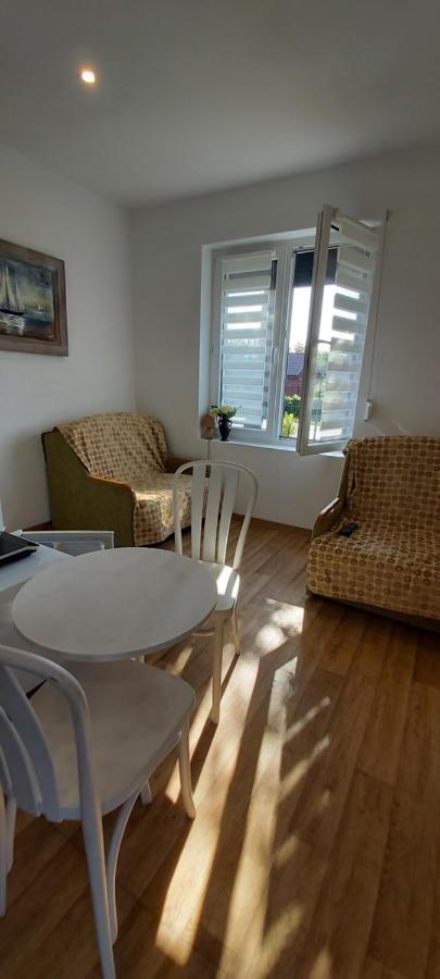 Willa Wieniotowo Apartamenty Przy Lesie I Plazy Ap Am Wald Und Strand Ustronie Morskie Extérieur photo