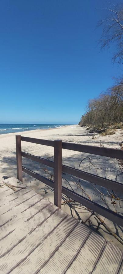 Willa Wieniotowo Apartamenty Przy Lesie I Plazy Ap Am Wald Und Strand Ustronie Morskie Extérieur photo